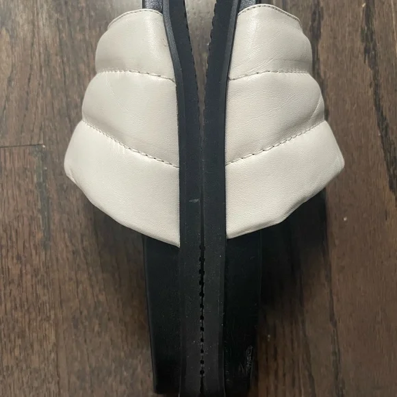 Designer Leather Slides - Picture 3 of 4